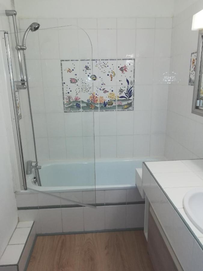Appartement 1Ere Ligne Vue Port Avec Balcon, Piscine Agde Kültér fotó