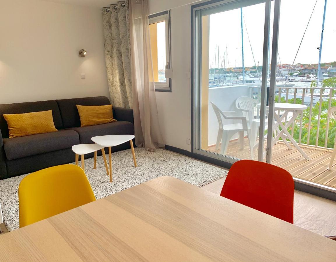 Appartement 1Ere Ligne Vue Port Avec Balcon, Piscine Agde Kültér fotó